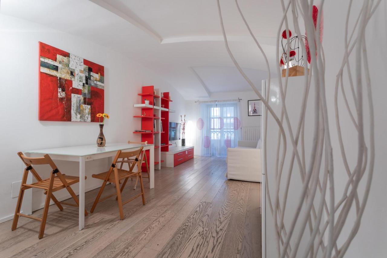 Red Studio Near Porta Nuova By Wonderful Italy Turijn Buitenkant foto