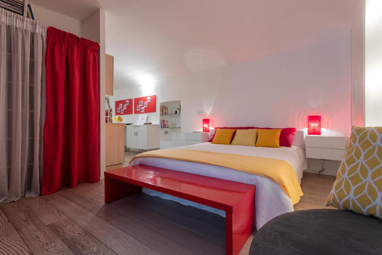 Red Studio Near Porta Nuova By Wonderful Italy Turijn Buitenkant foto