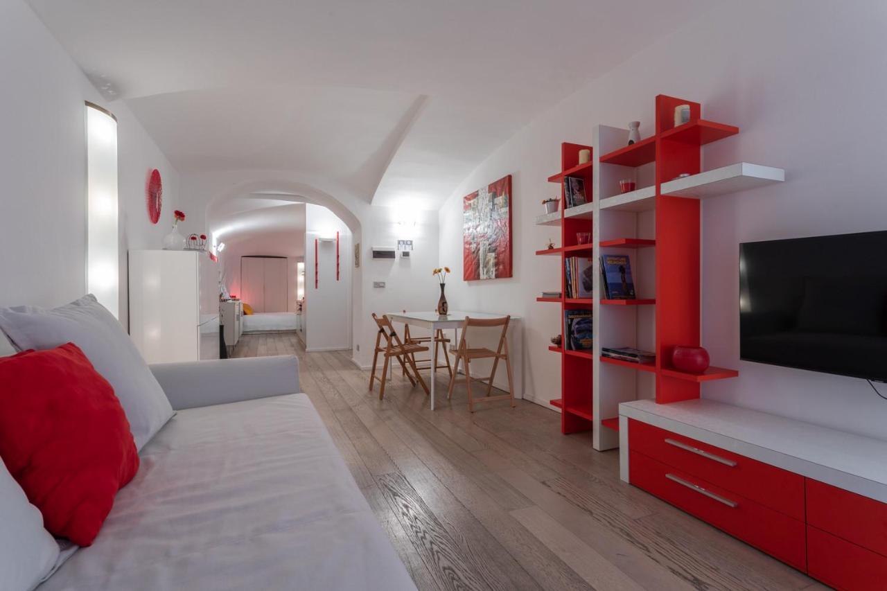 Red Studio Near Porta Nuova By Wonderful Italy Turijn Buitenkant foto